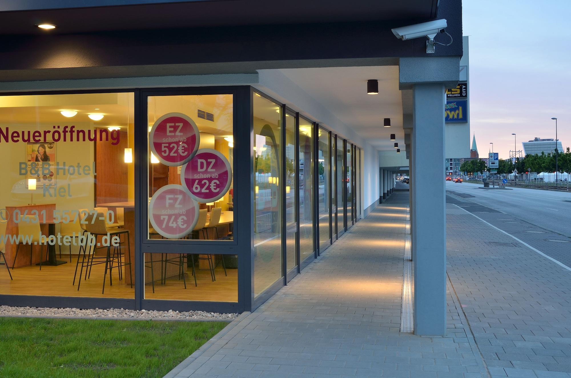 B&B Hotel Kiel-City Exterior photo